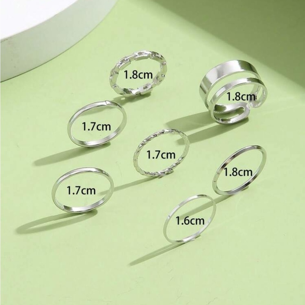 Silver ring set - Picture 2 of 2
